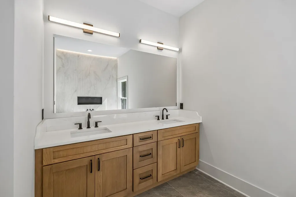 2820B Bronte Avenue Nashville TN 37216