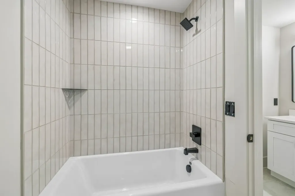 2820B Bronte Avenue Nashville TN 37216