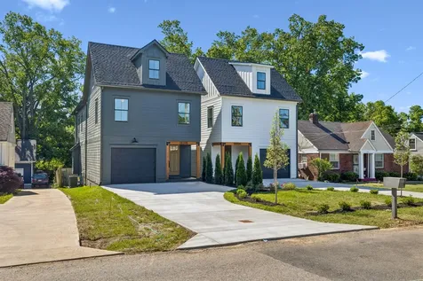 2820B Bronte Avenue Nashville TN 37216