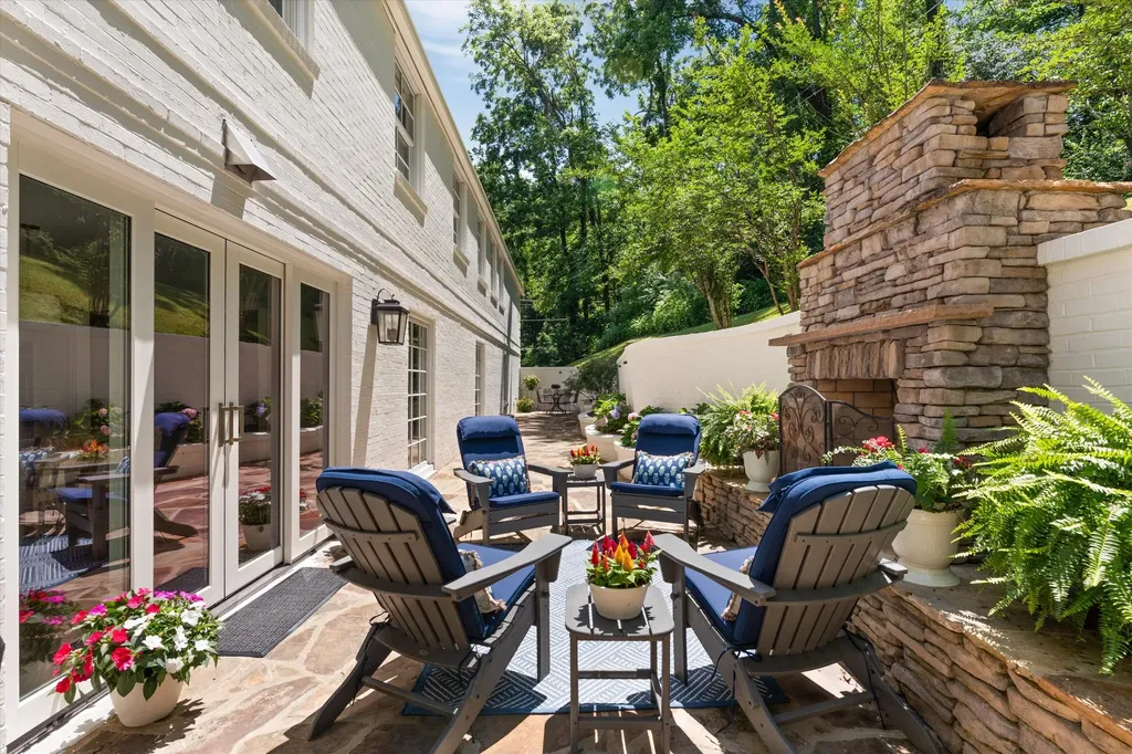 2301 Chickering Lane Nashville TN 37215