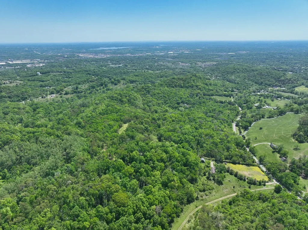 18 Dry Creek Road Goodlettsville TN 37072