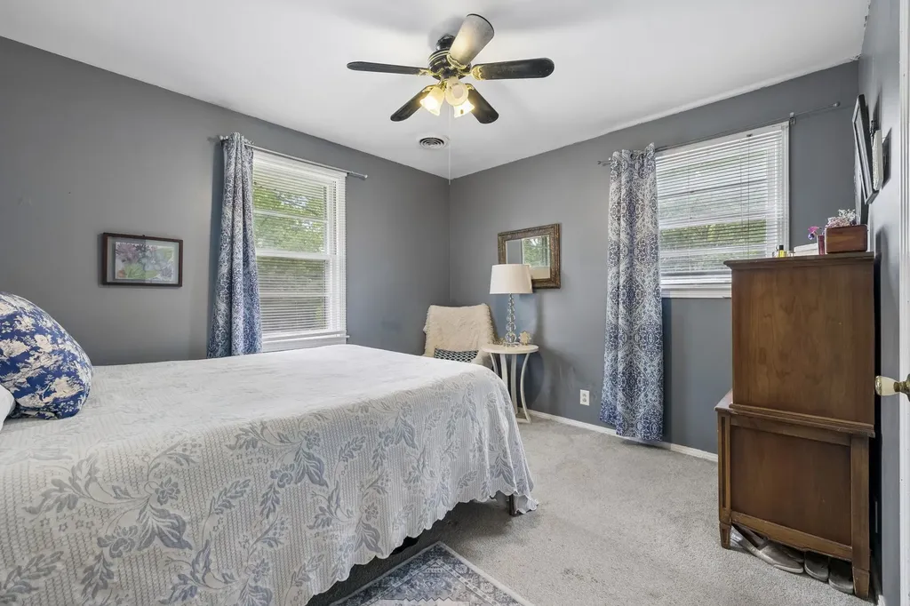 1008 Mayes Drive Greenbrier TN 37073