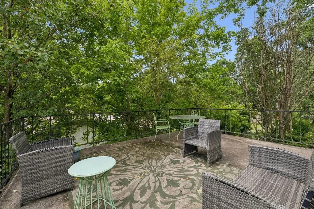 1008 Mayes Drive Greenbrier TN 37073