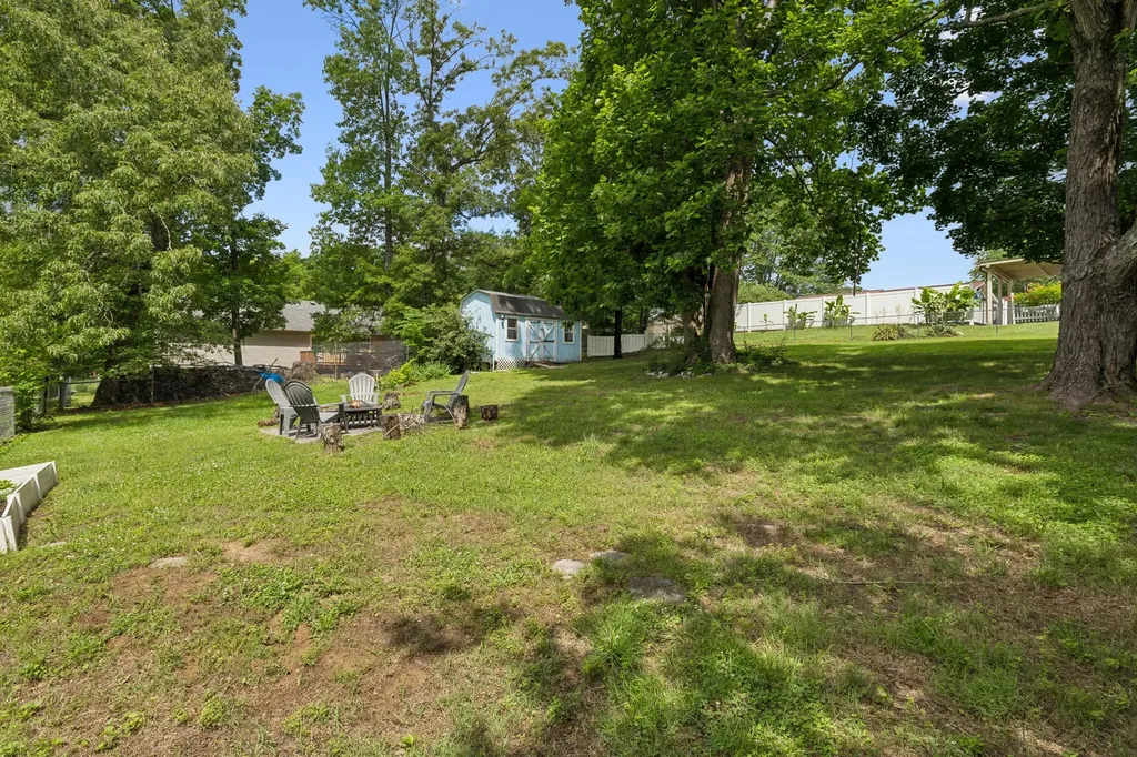 1008 Mayes Drive Greenbrier TN 37073