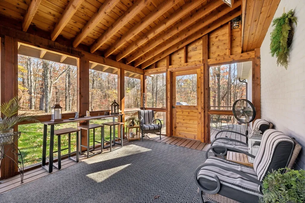 7340 Bradford Road Primm Springs TN 38476
