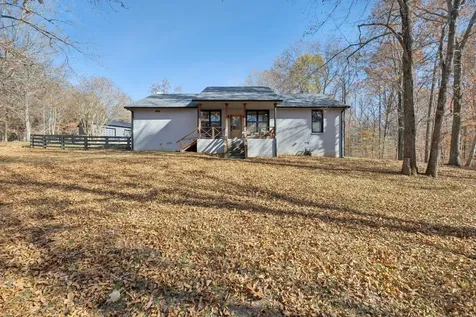 7340 Bradford Road Primm Springs TN 38476
