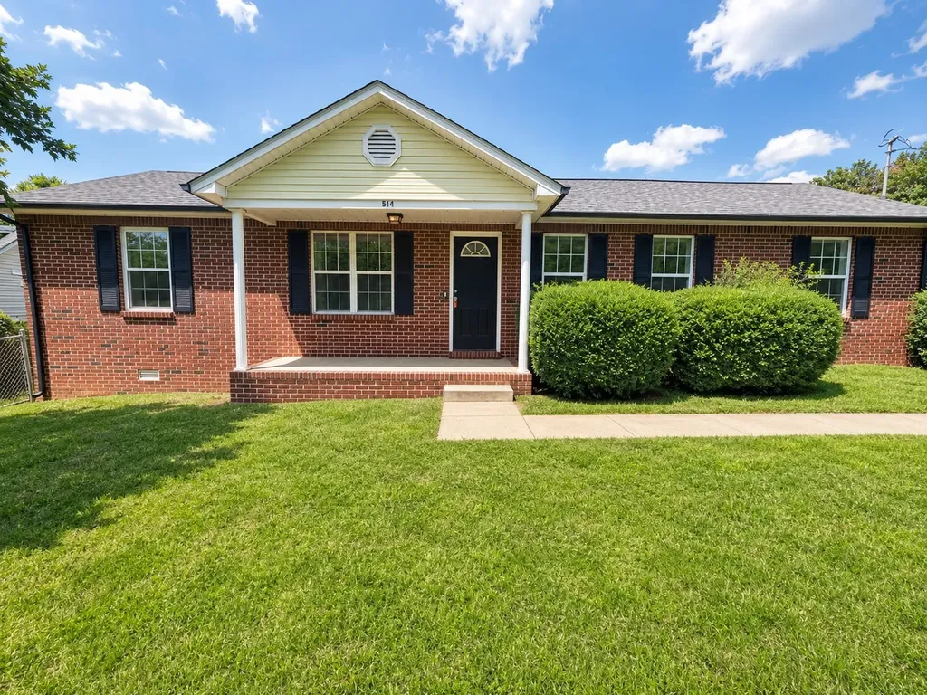 Oak Grove KY, 514 Hugh Hunter Road