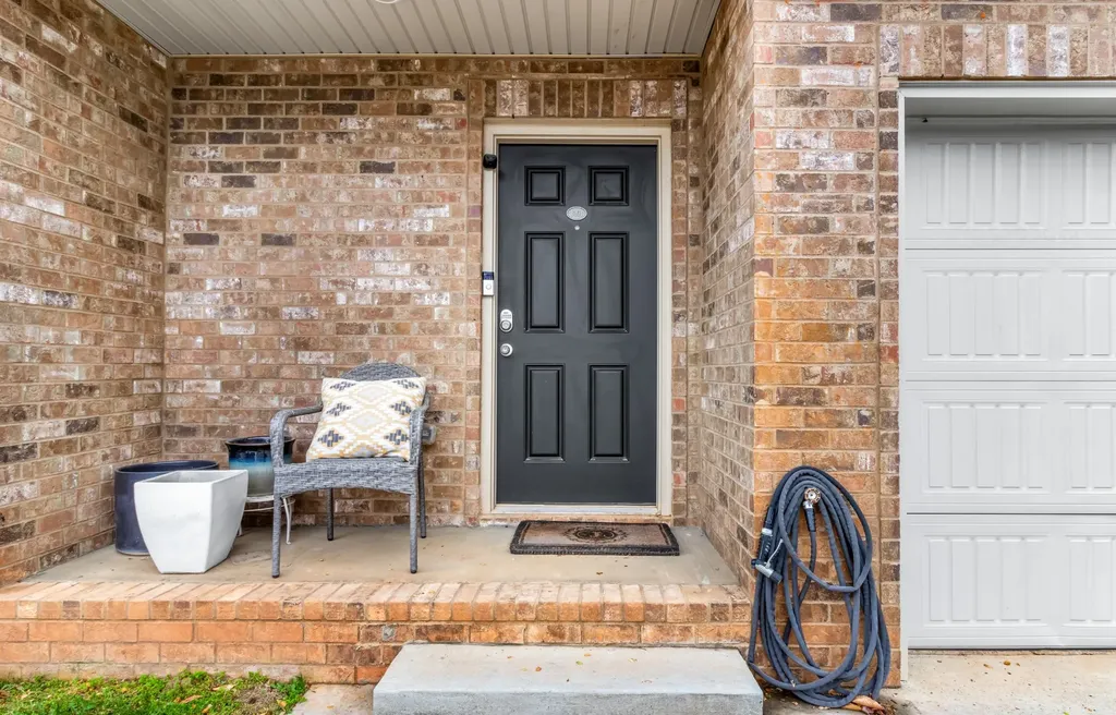 135 Country Lane Clarksville TN 37043