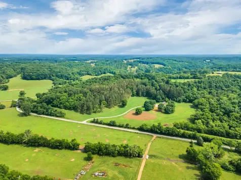 1764 Wray Branch Road Minor Hill TN 38473