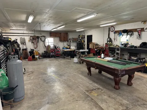 1764 Wray Branch Road Minor Hill TN 38473