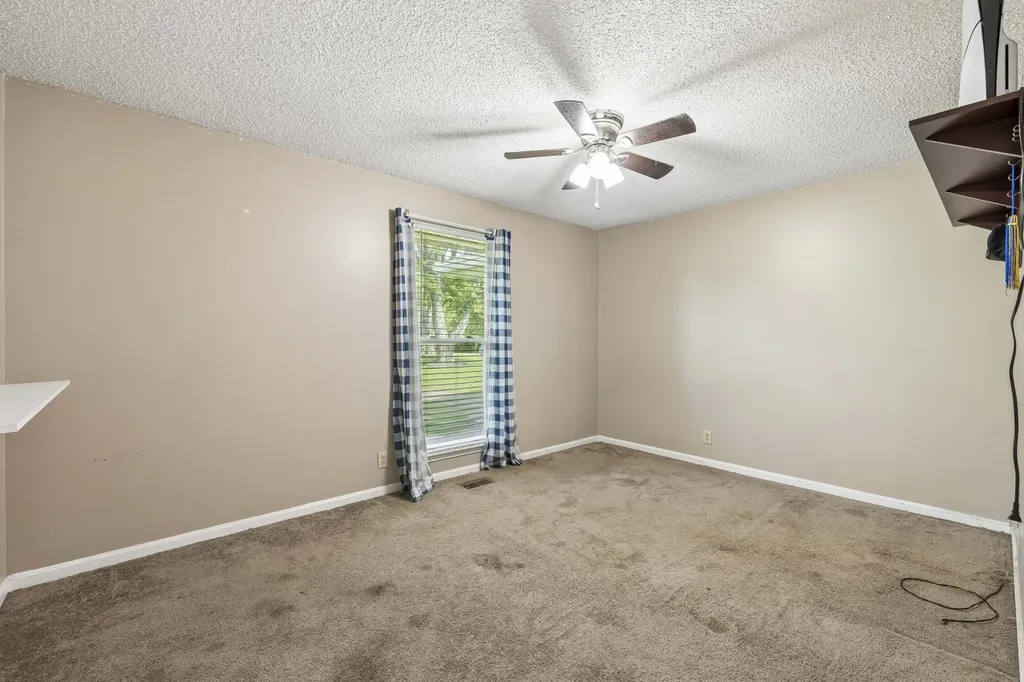 4800 Old Murfreesboro Road, W Lebanon TN 37090