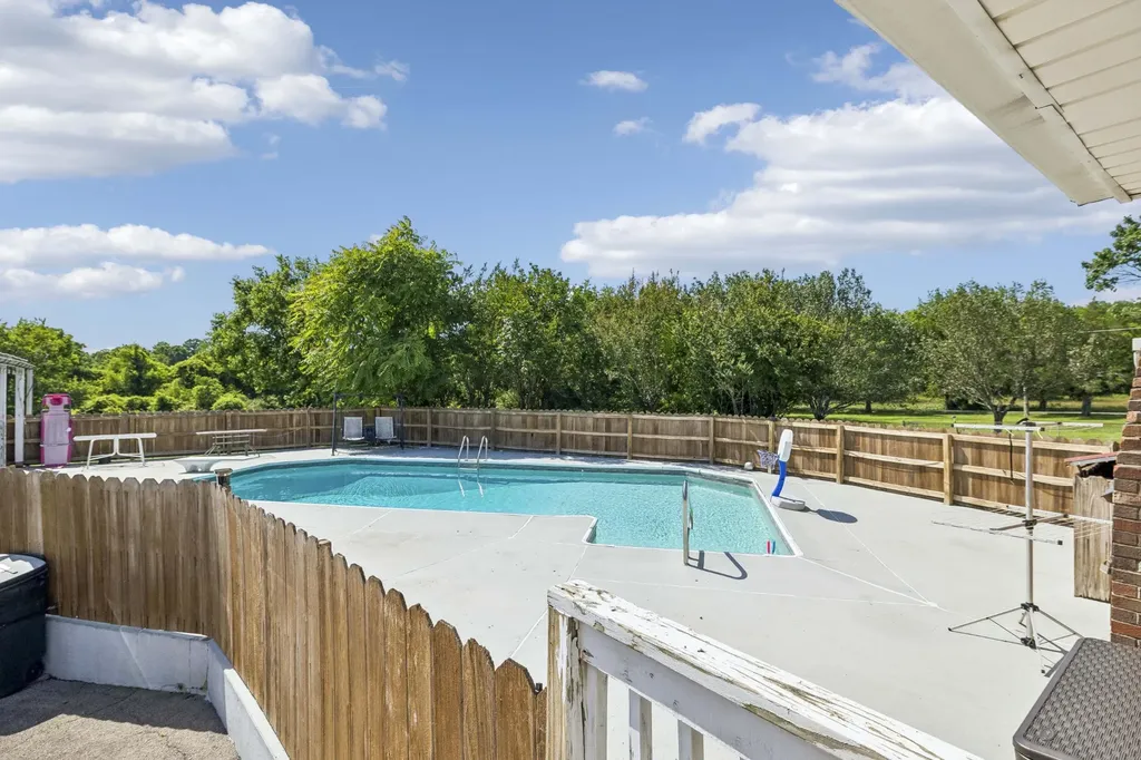 4800 Old Murfreesboro Road, W Lebanon TN 37090