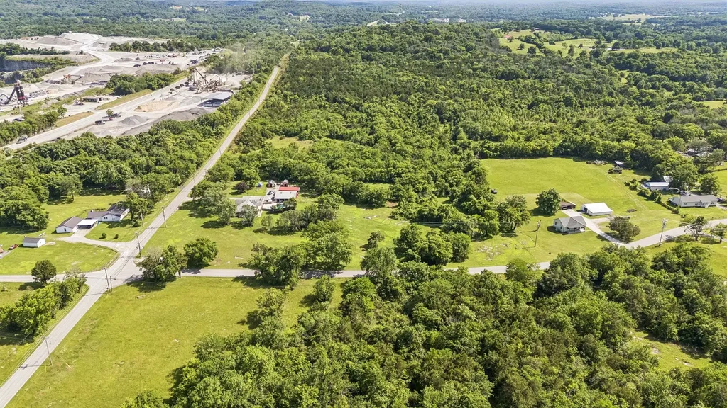 4800 Old Murfreesboro Road, W Lebanon TN 37090