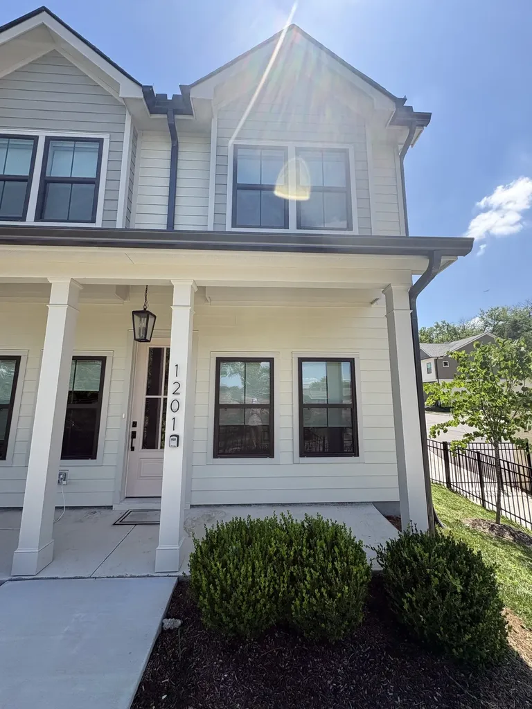 1201 Valerie Lane Nashville TN 37211