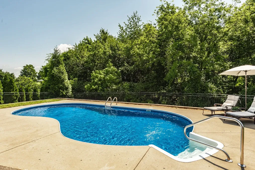 1324 Reynard Drive Gallatin TN 37066