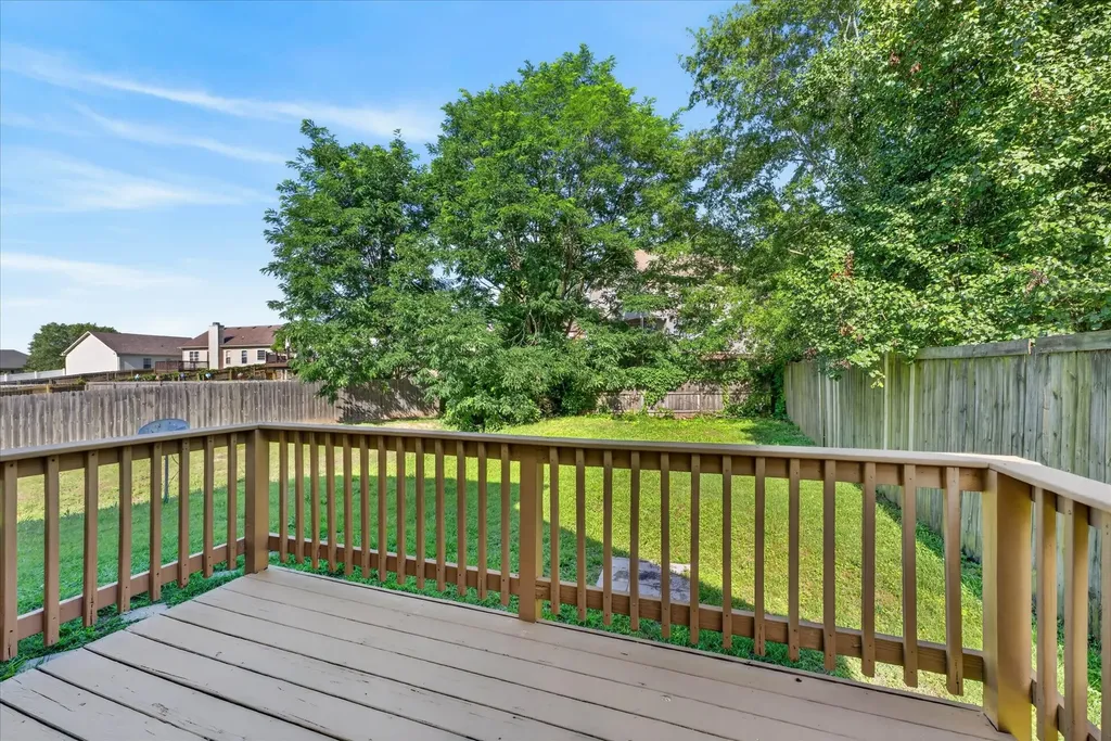 661 Deer Ridge Drive Clarksville TN 37042