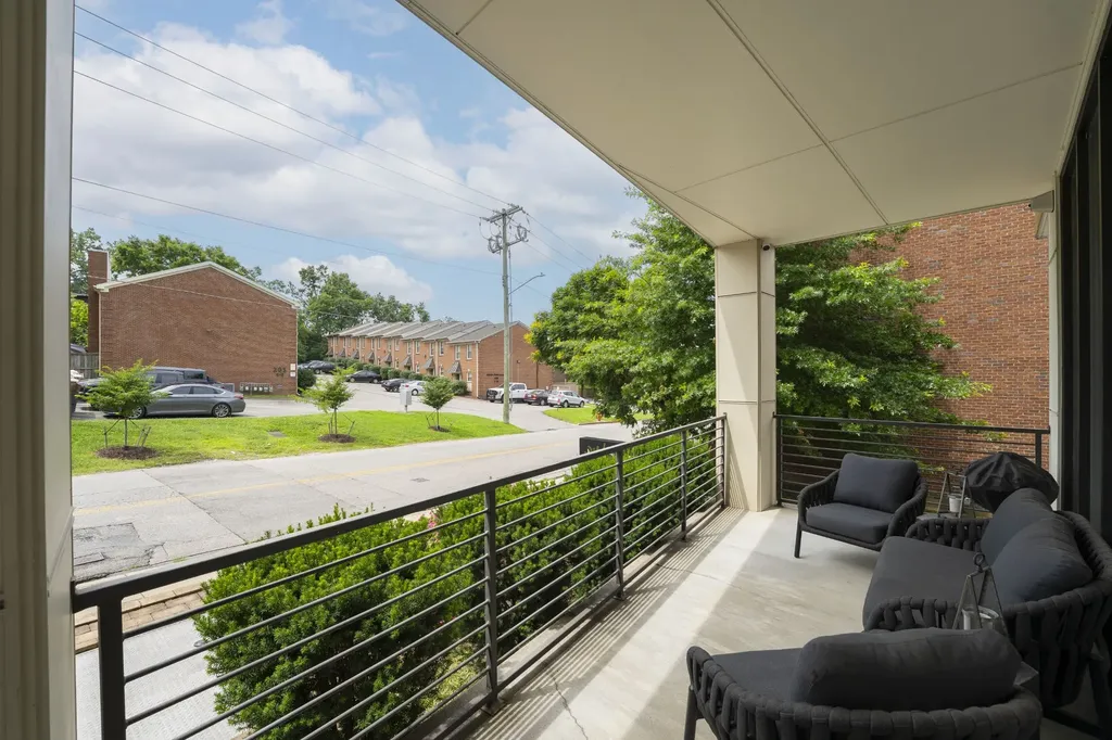204 Acklen Park Drive Nashville TN 37203