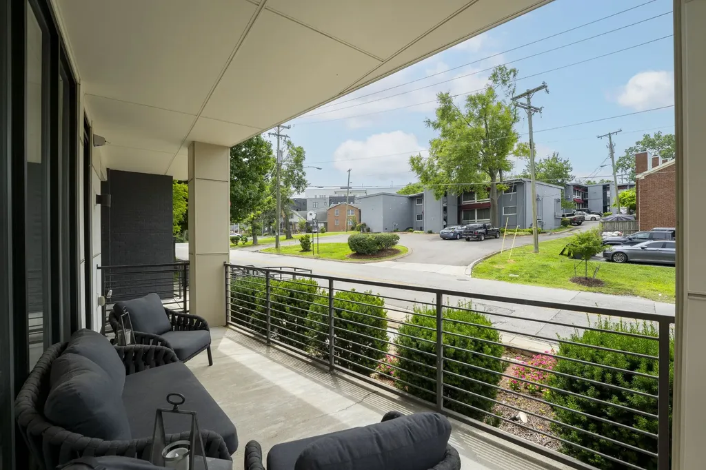 204 Acklen Park Drive Nashville TN 37203