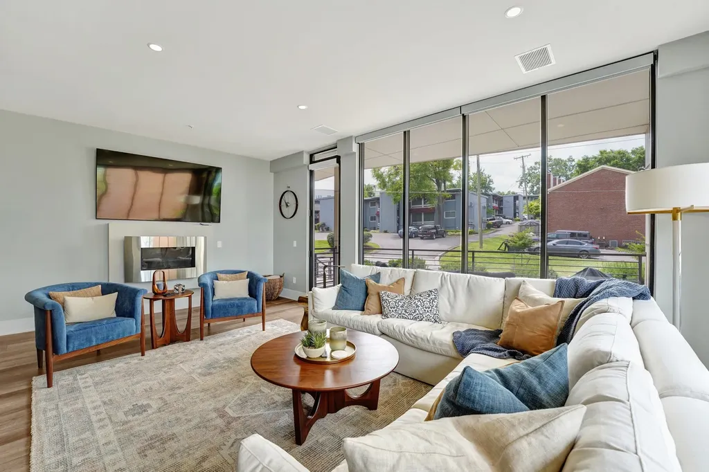 204 Acklen Park Drive Nashville TN 37203