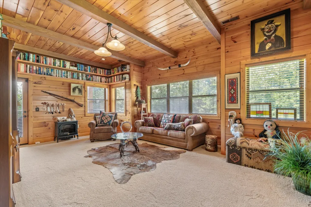 3034 Smoky Bluff Trail Sevierville TN 37862