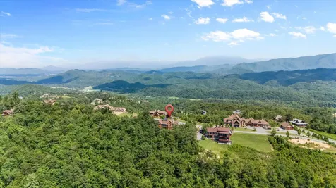 3034 Smoky Bluff Trail Sevierville TN 37862