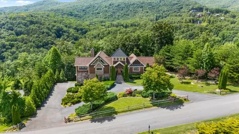 3034 Smoky Bluff Trail Sevierville TN 37862