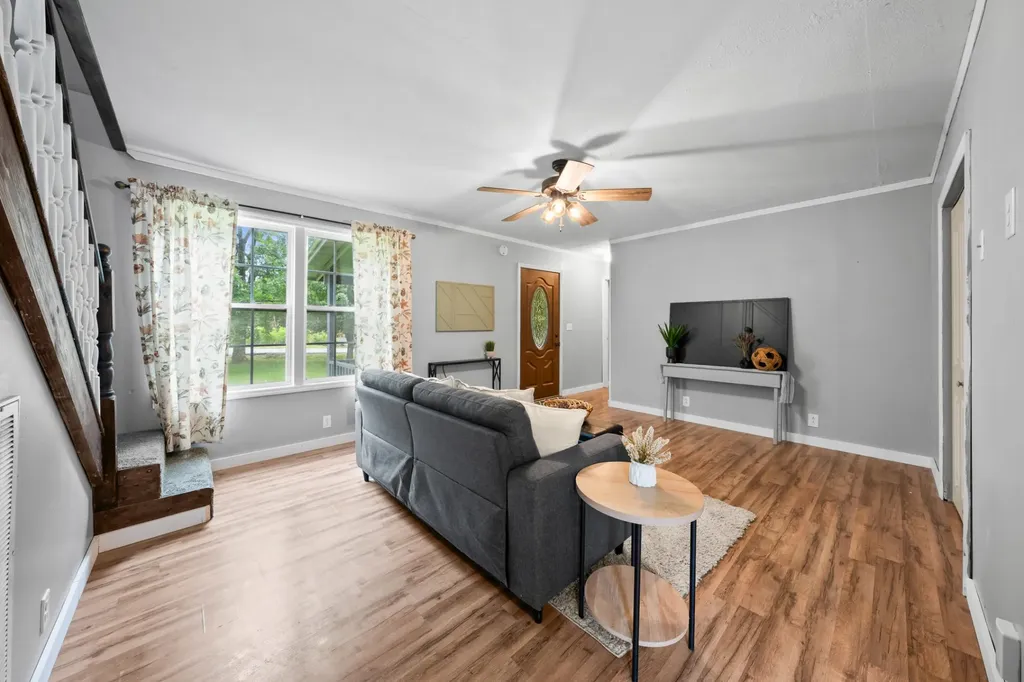 114 Greenhaven Circle Dickson TN 37055
