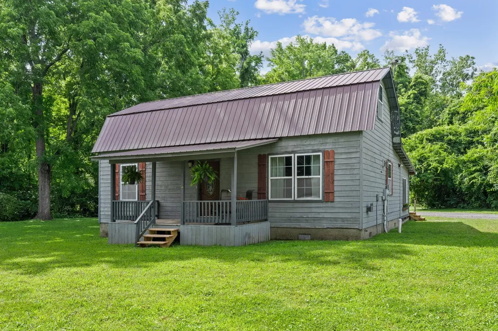 114 Greenhaven Circle Dickson TN 37055