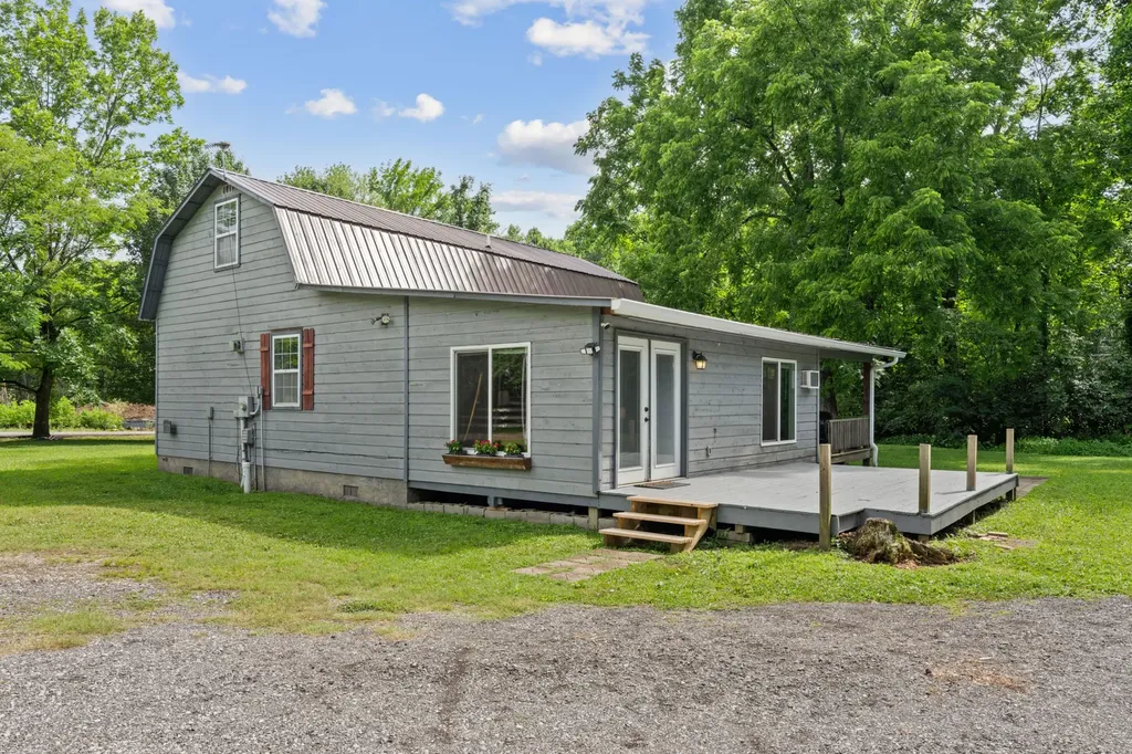 114 Greenhaven Circle Dickson TN 37055