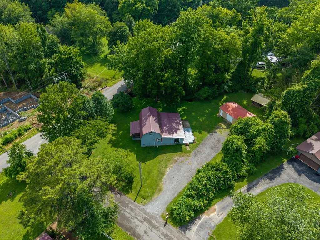 114 Greenhaven Circle Dickson TN 37055