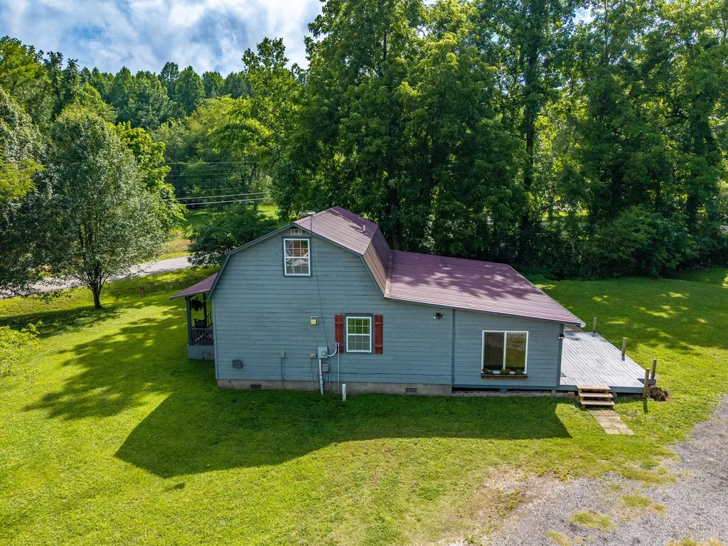 114 Greenhaven Circle Dickson TN 37055