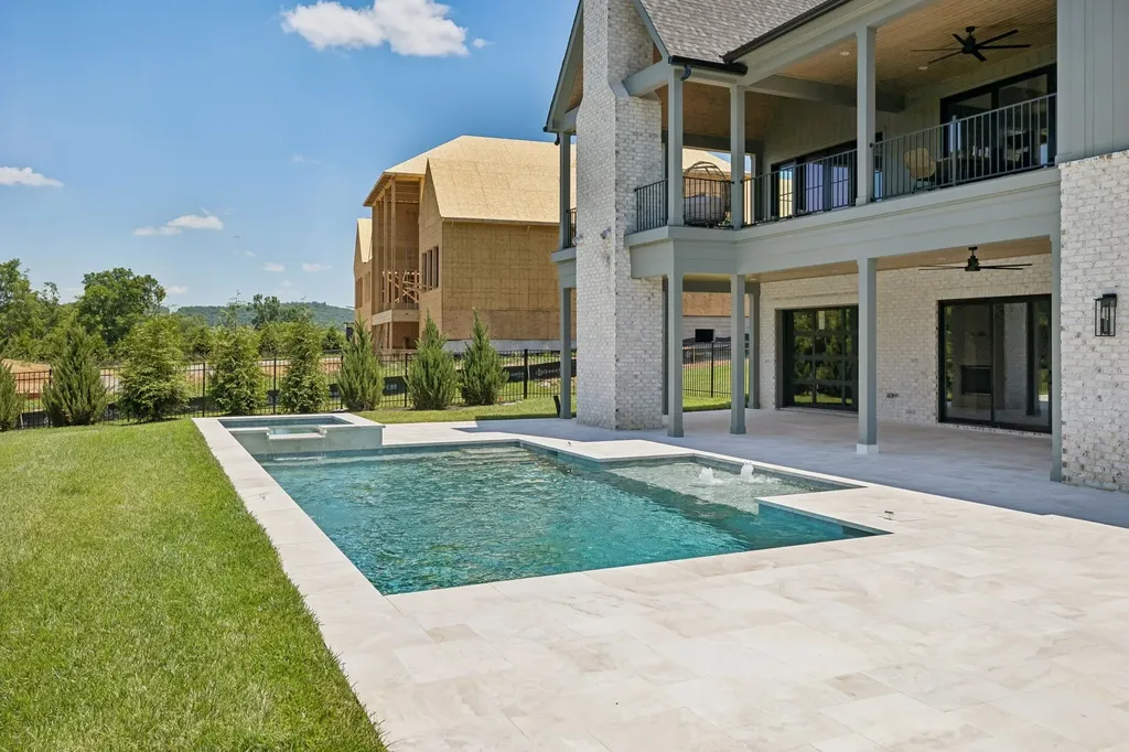 8106 Turning Point Drive Brentwood TN 37027