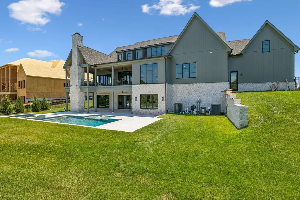 8106 Turning Point Drive Brentwood TN 37027