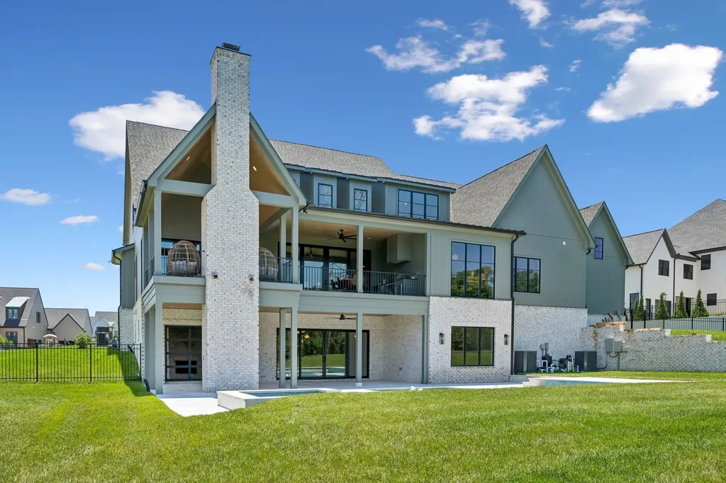 8106 Turning Point Drive Brentwood TN 37027