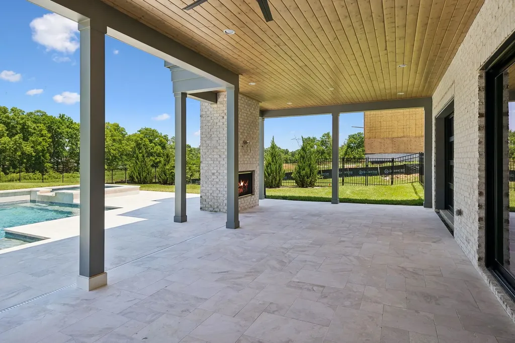 8106 Turning Point Drive Brentwood TN 37027
