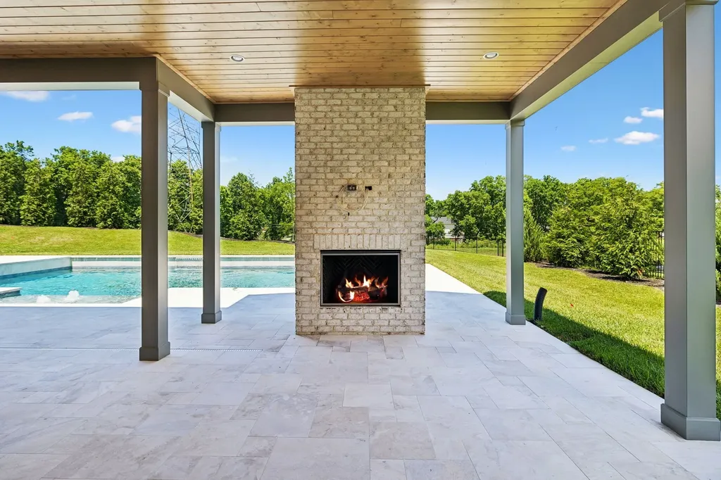 8106 Turning Point Drive Brentwood TN 37027