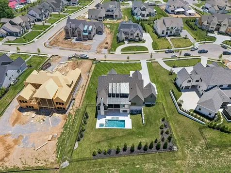 8106 Turning Point Drive Brentwood TN 37027