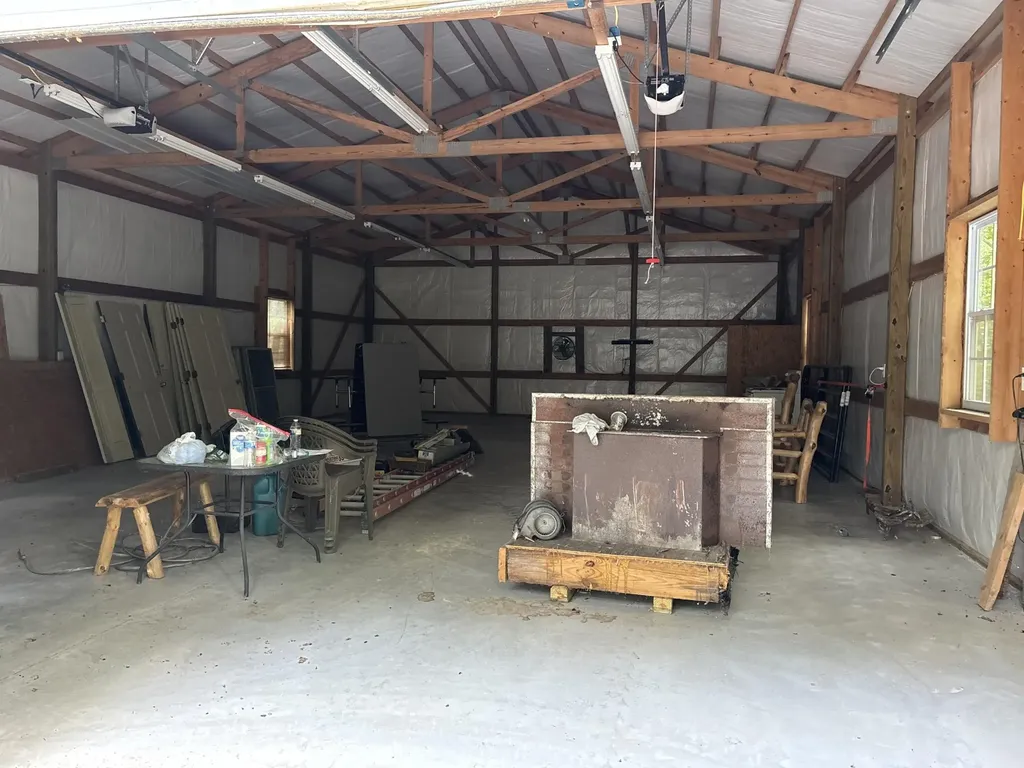 236 County Road 3 Riceville TN 37370