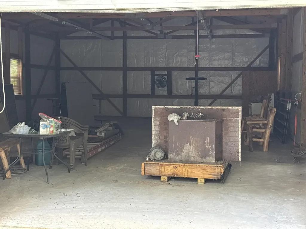 236 County Road 3 Riceville TN 37370