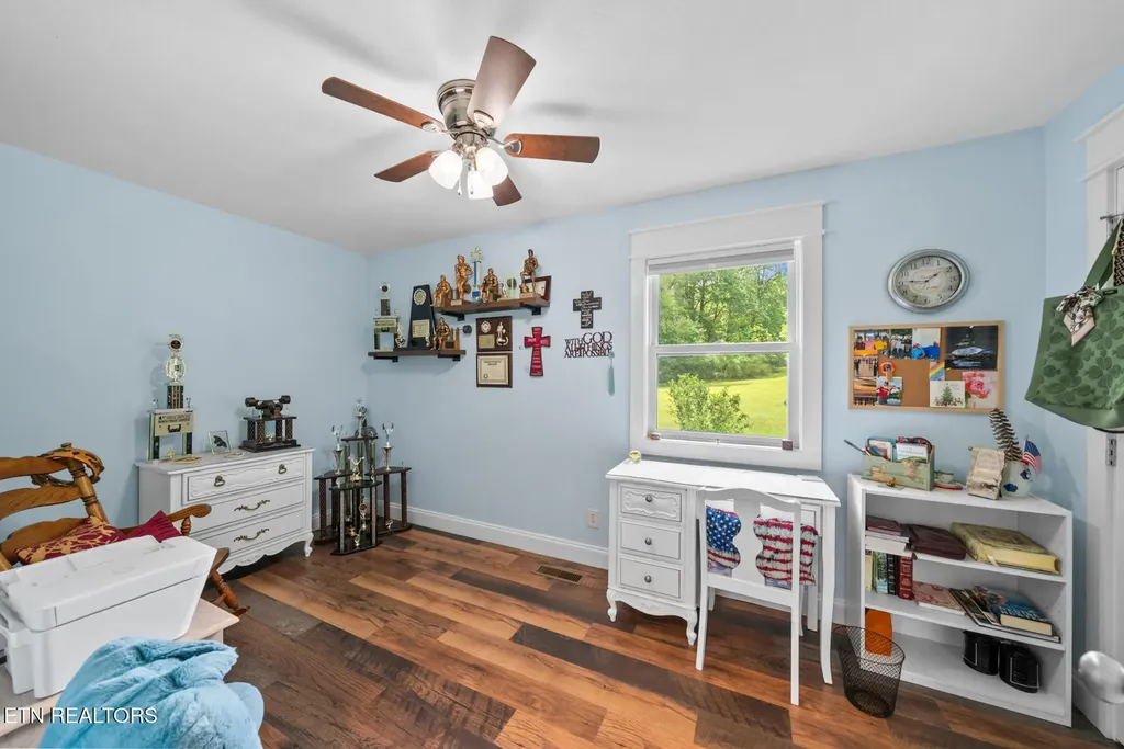 156 Pace Avenue Crossville TN 38555