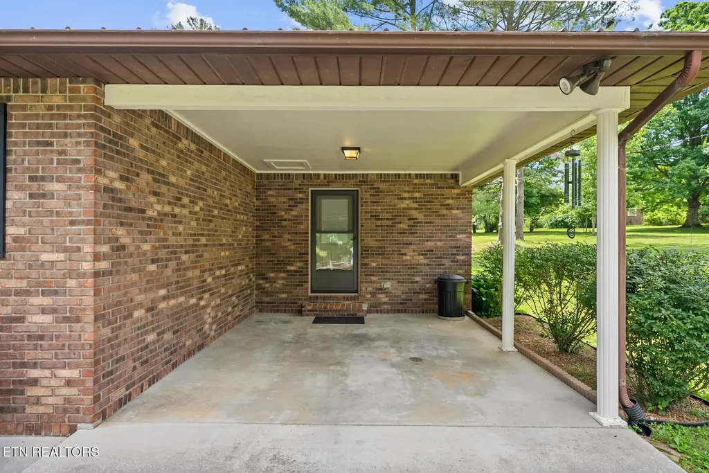156 Pace Avenue Crossville TN 38555