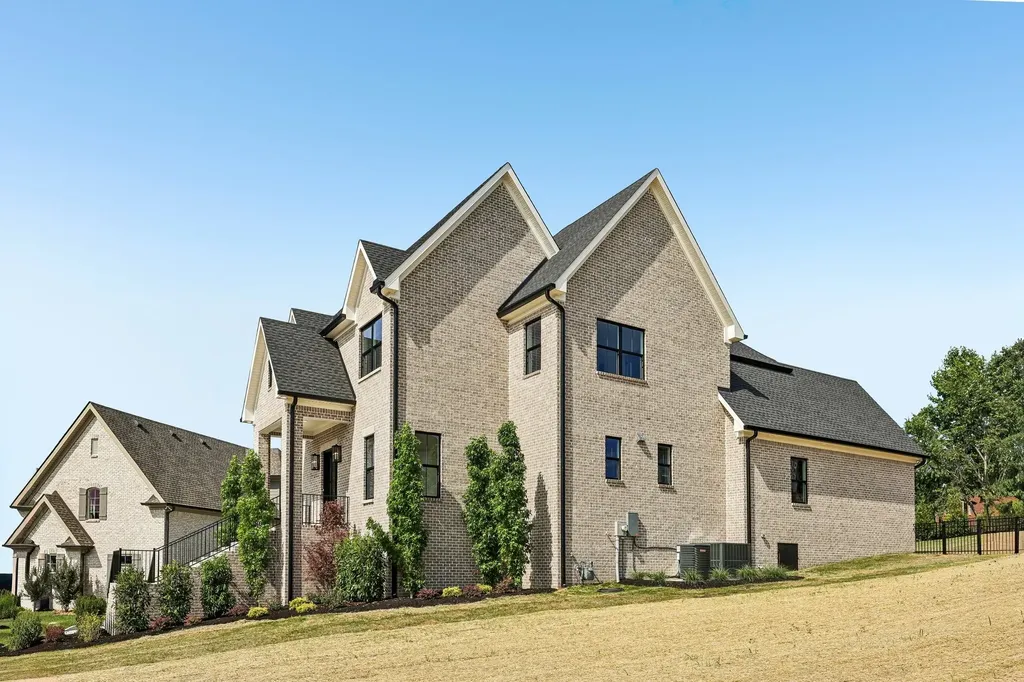 104 Wherry Court Hendersonville TN 37075