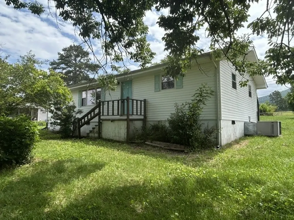 257 Overlook Drive Whitwell TN 37397