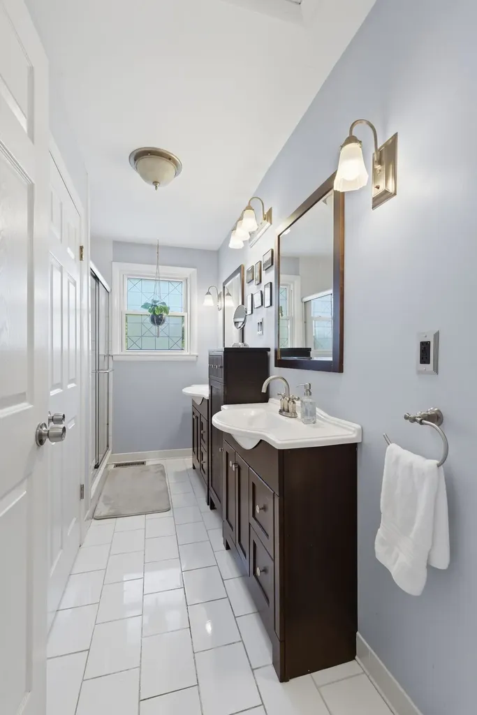 1907 Rosebank Avenue Nashville TN 37216