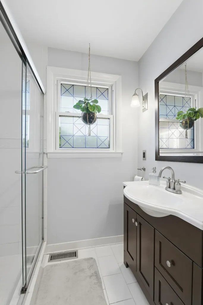 1907 Rosebank Avenue Nashville TN 37216