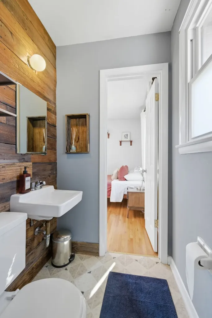 1907 Rosebank Avenue Nashville TN 37216