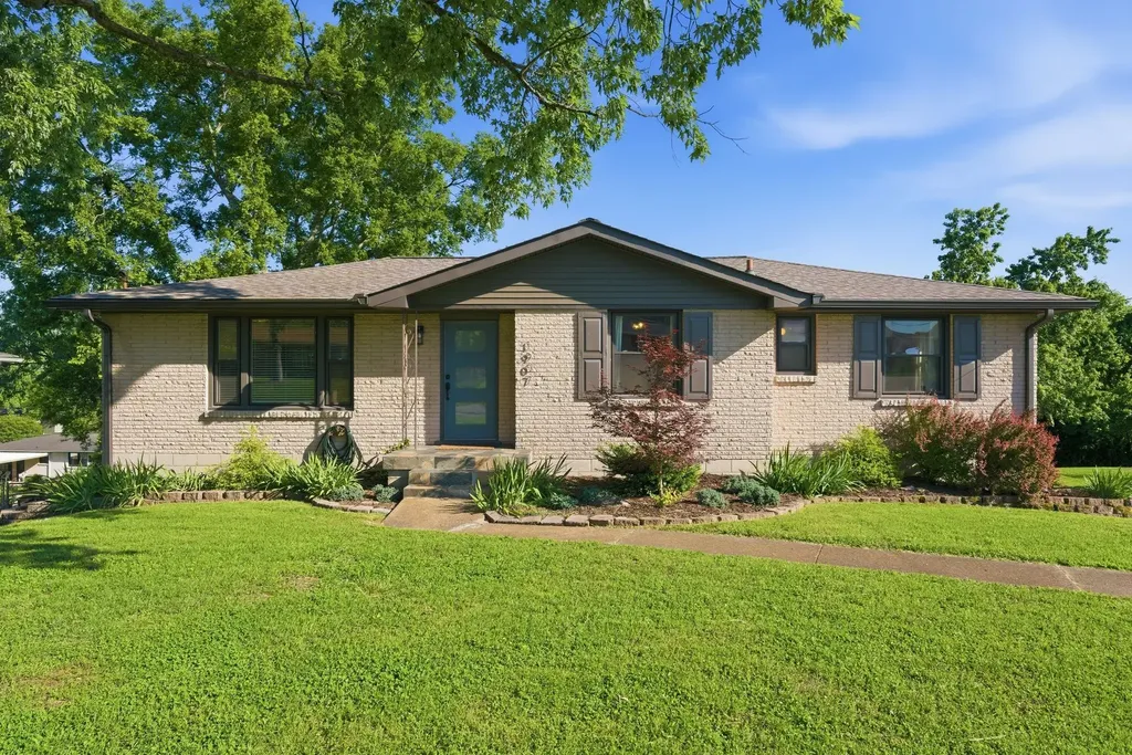 1907 Rosebank Avenue Nashville TN 37216