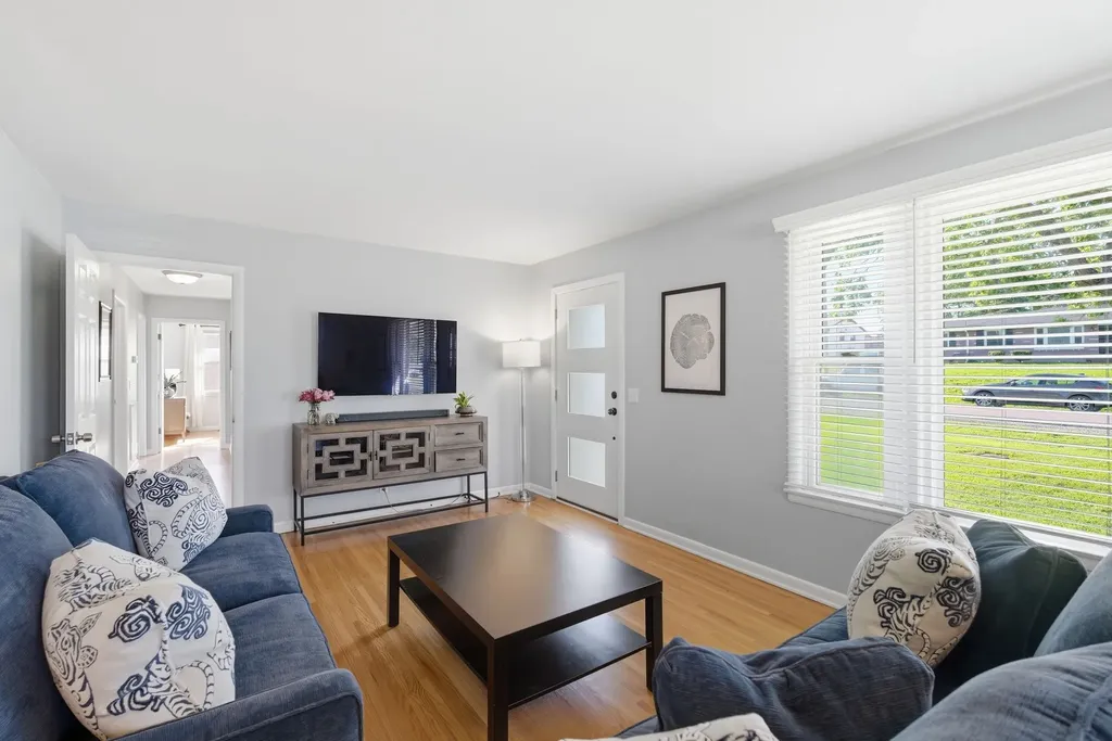 1907 Rosebank Avenue Nashville TN 37216