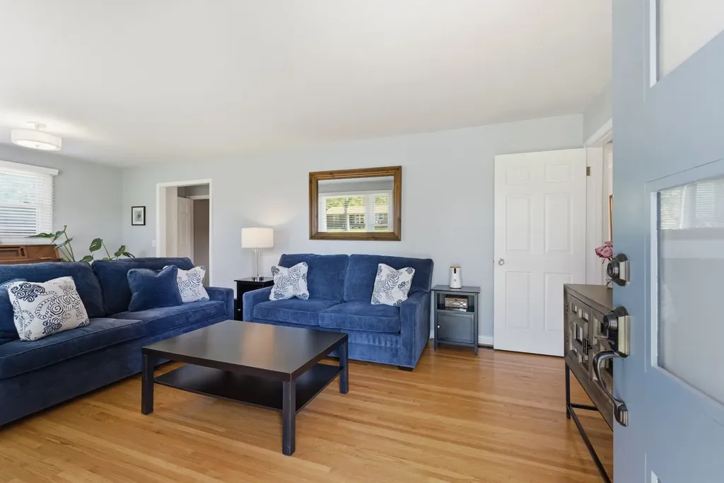 1907 Rosebank Avenue Nashville TN 37216