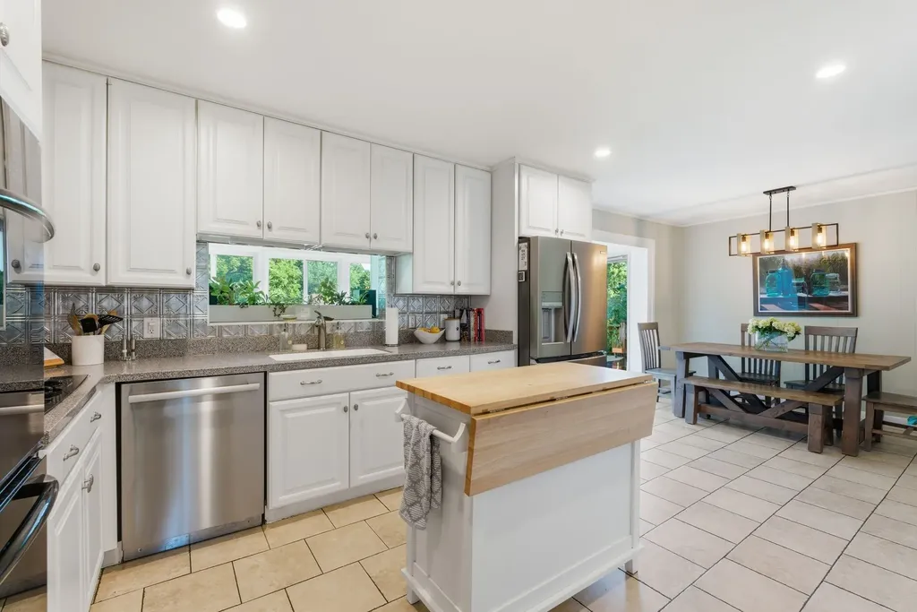 1907 Rosebank Avenue Nashville TN 37216